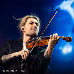 Der Geiger David Garrett mit seiner Geige.